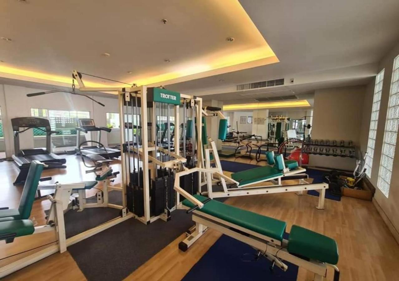 Bu Place Hotel Bangkok Bagian luar foto