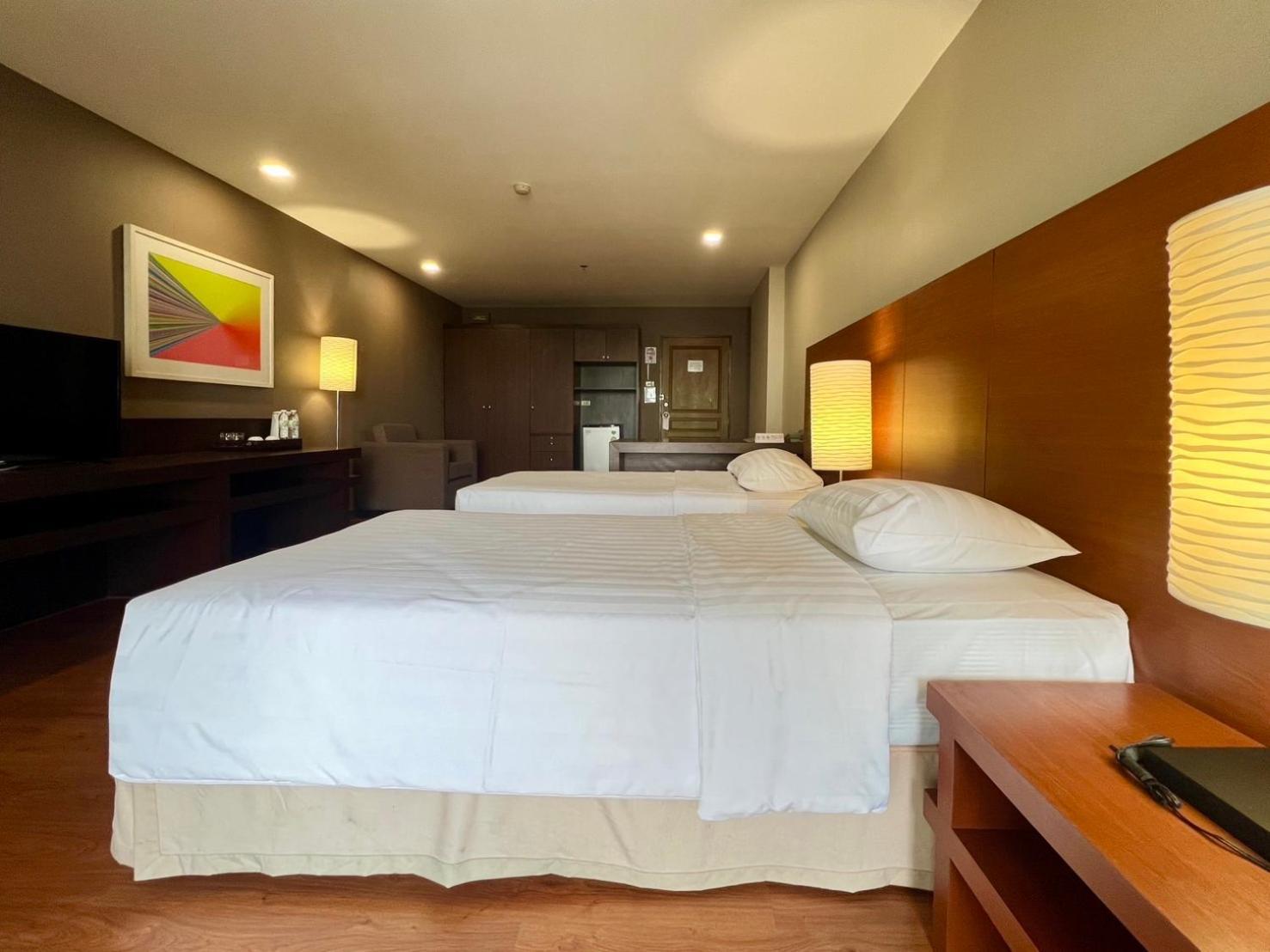 Bu Place Hotel Bangkok Bagian luar foto