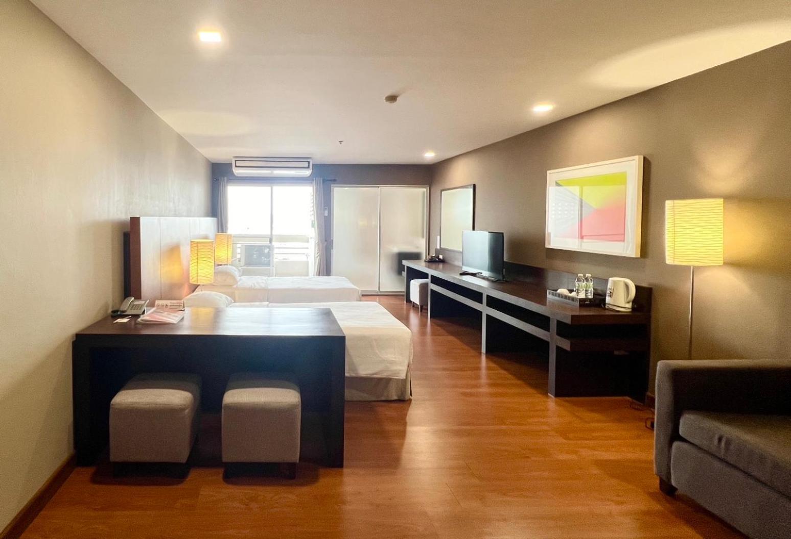 Bu Place Hotel Bangkok Bagian luar foto