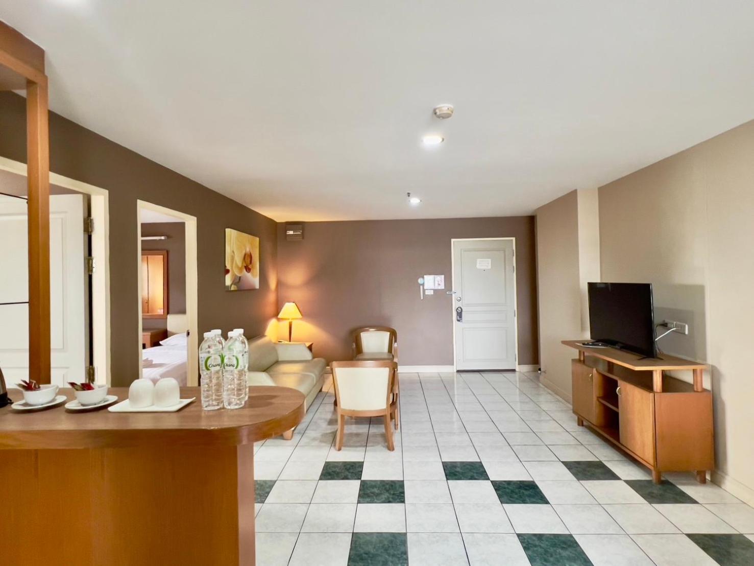 Bu Place Hotel Bangkok Bagian luar foto