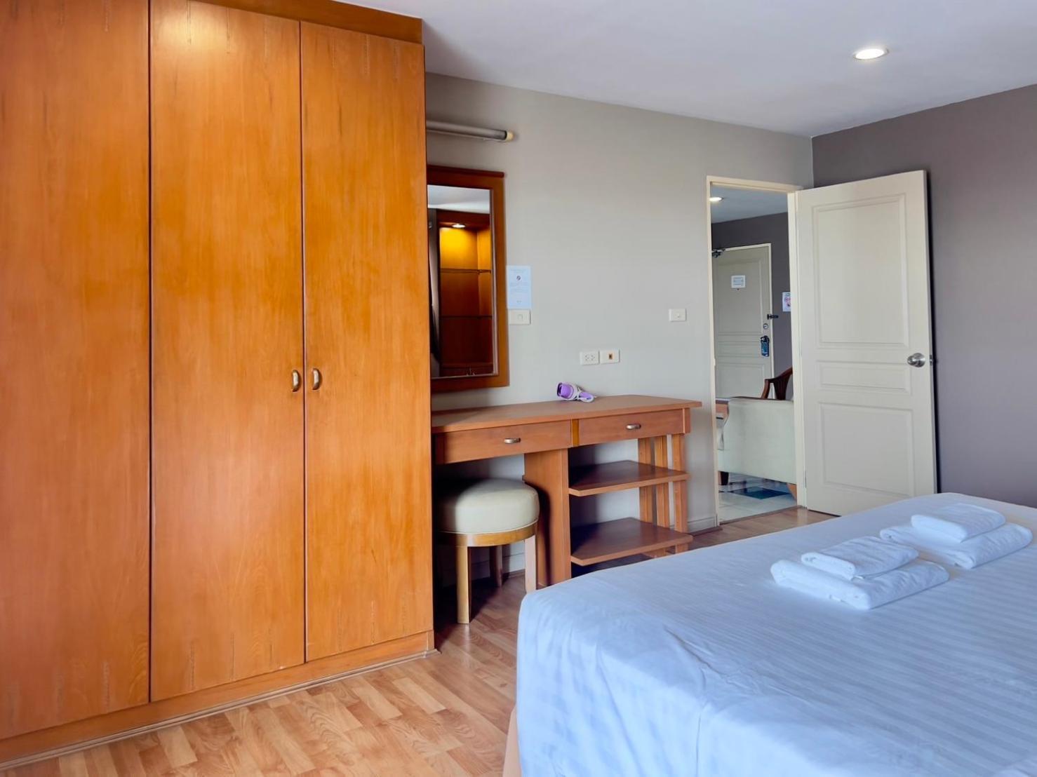 Bu Place Hotel Bangkok Bagian luar foto