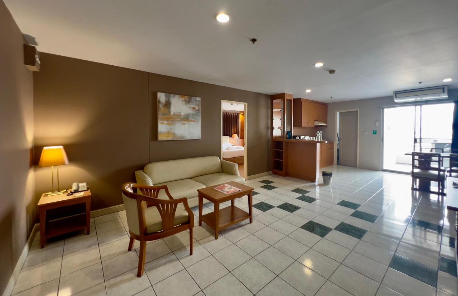 Bu Place Hotel Bangkok Bagian luar foto