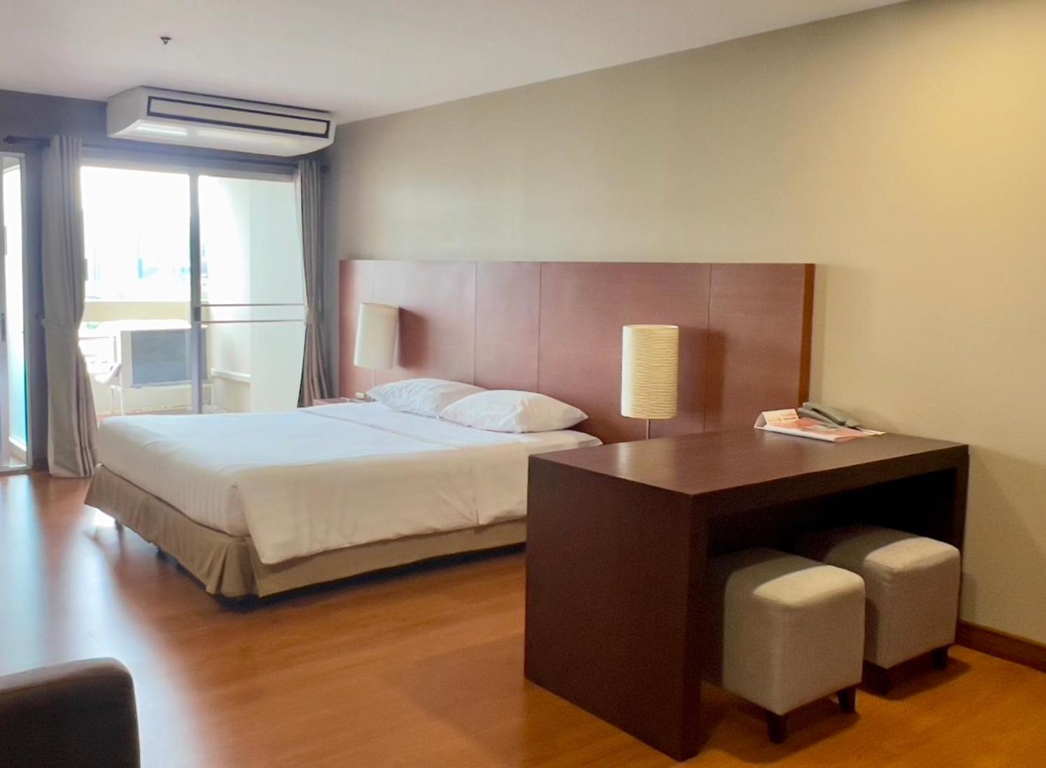 Bu Place Hotel Bangkok Bagian luar foto