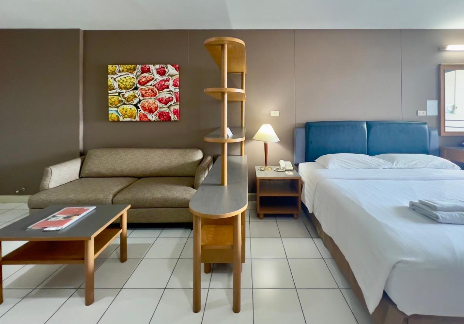 Bu Place Hotel Bangkok Bagian luar foto