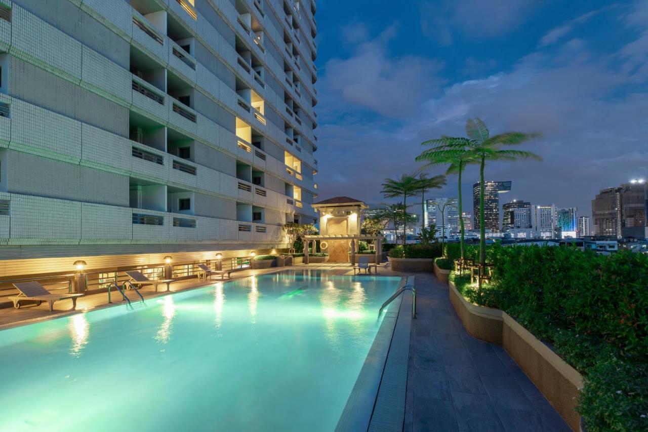 Bu Place Hotel Bangkok Bagian luar foto