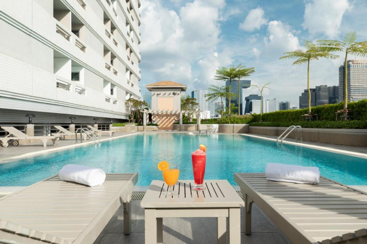 Bu Place Hotel Bangkok Bagian luar foto